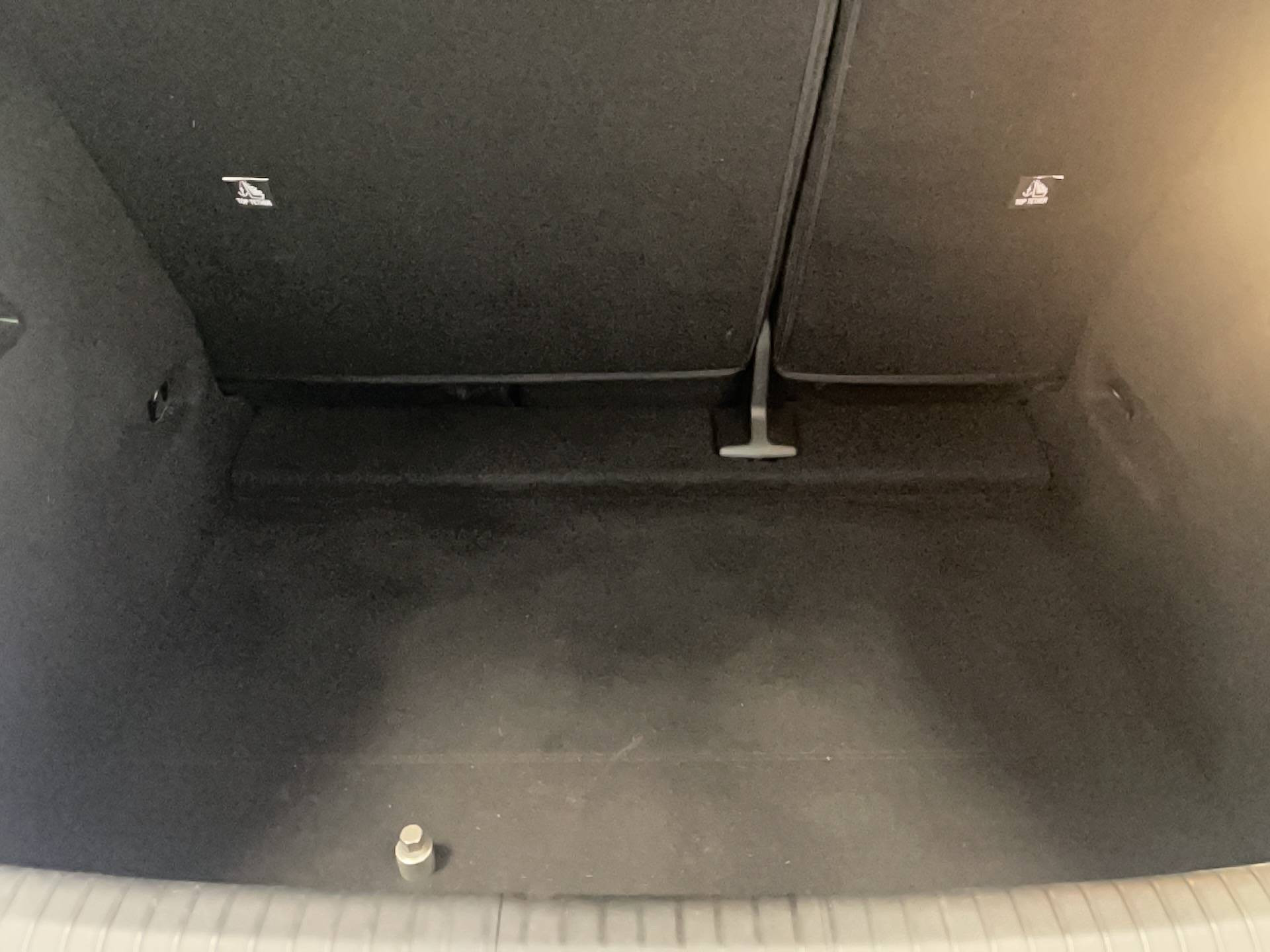 Vente en ligne Renault Megane E-Tech  EV40 130ch standard charge au prix de 18 990 €