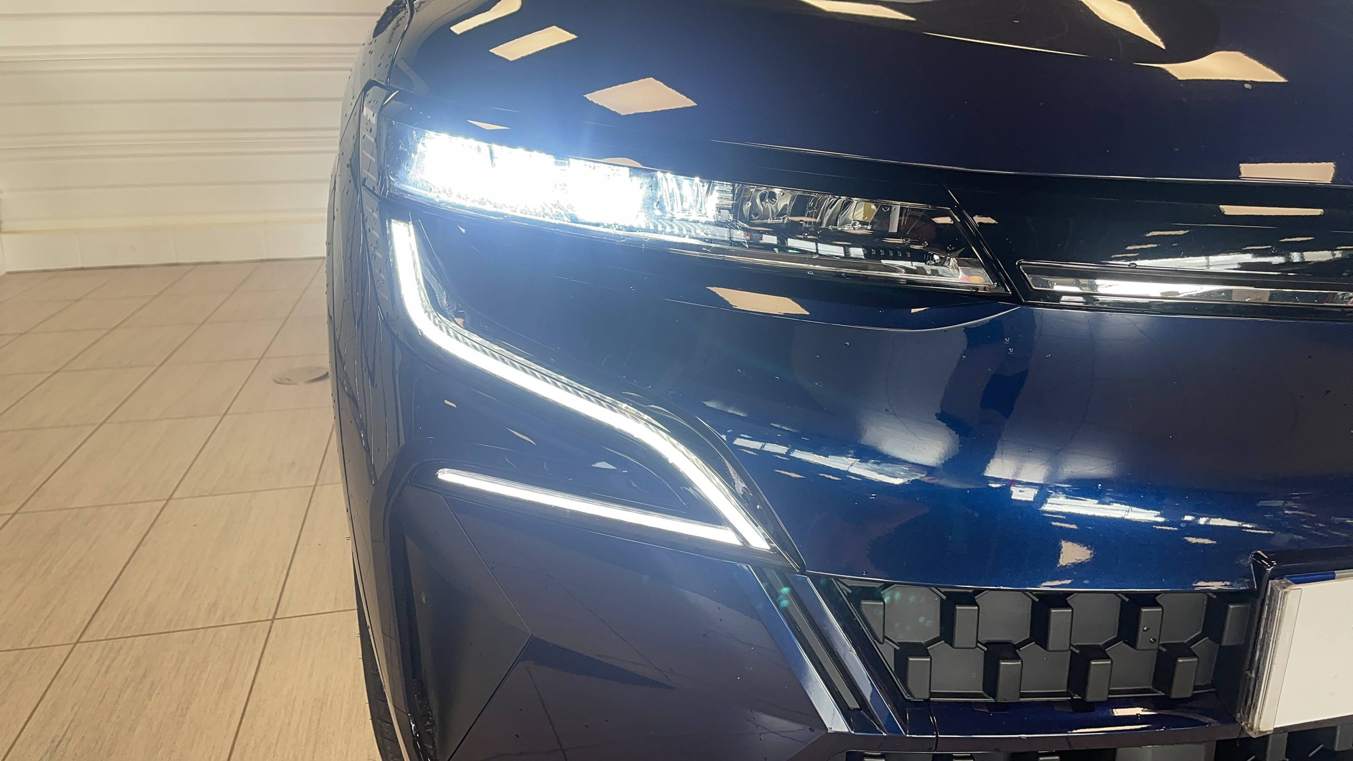 Vente en ligne Renault Megane E-Tech  EV40 130ch standard charge au prix de 18 990 €