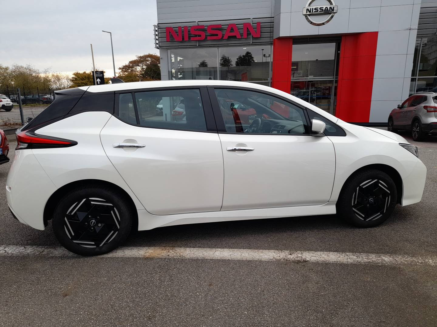 Vente en ligne Nissan Leaf  2023 ACENTA 40KWH au prix de 17 490 €