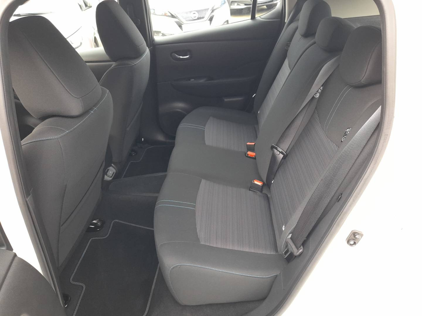 Vente en ligne Nissan Leaf  2023 ACENTA 40KWH au prix de 17 490 €