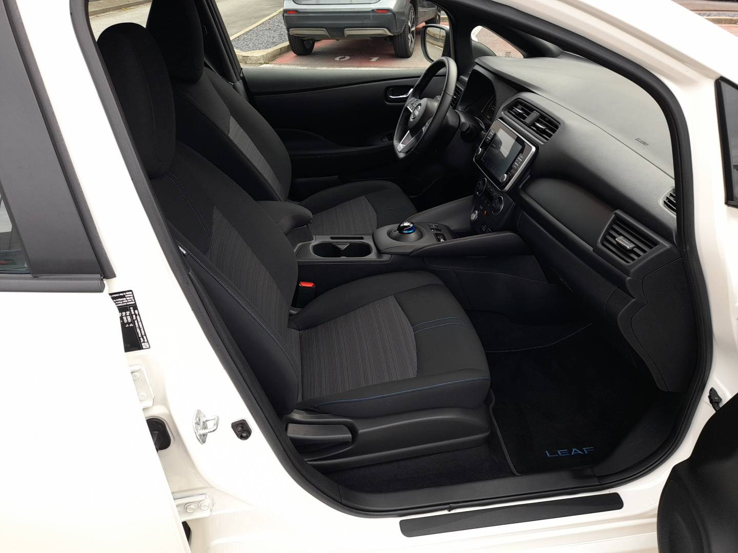 Vente en ligne Nissan Leaf  2023 ACENTA 40KWH au prix de 17 490 €