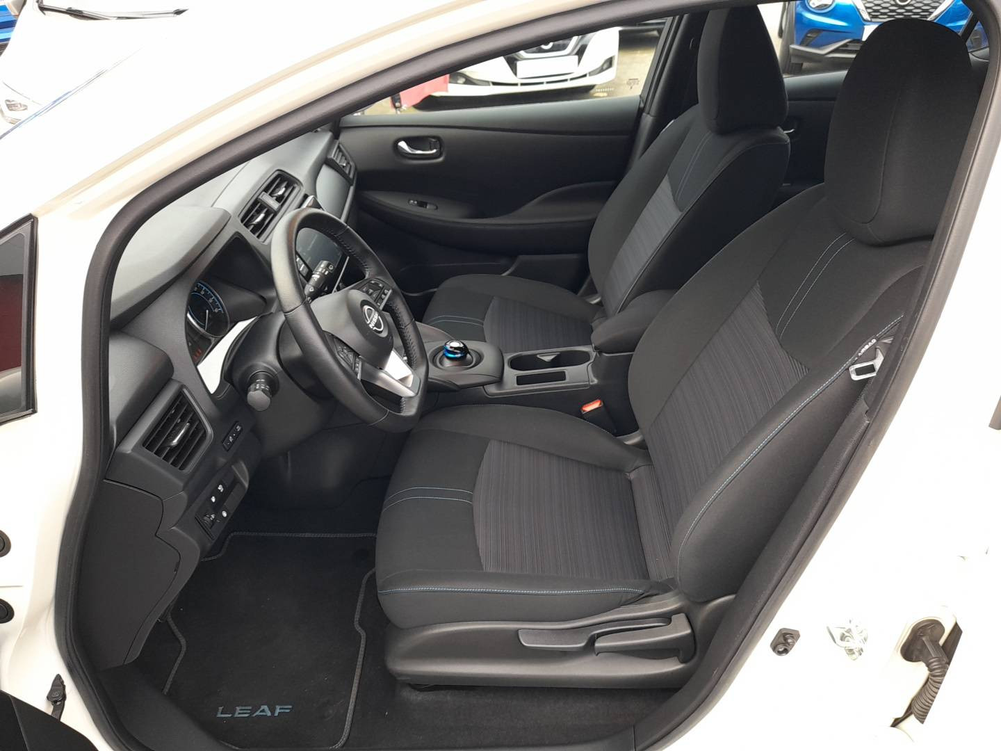 Vente en ligne Nissan Leaf  2023 ACENTA 40KWH au prix de 17 490 €