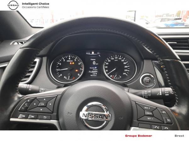 Vente en ligne Nissan Qashqai 2 Qashqai 1.3 DIG-T 140 au prix de 16 490 €