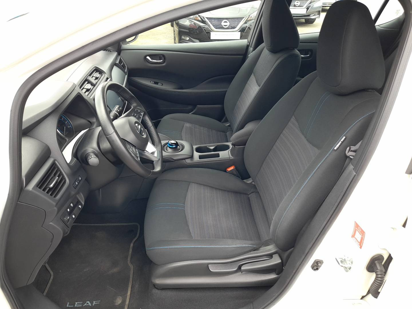 Vente en ligne Nissan Leaf  Electrique 40kWh au prix de 14 790 €