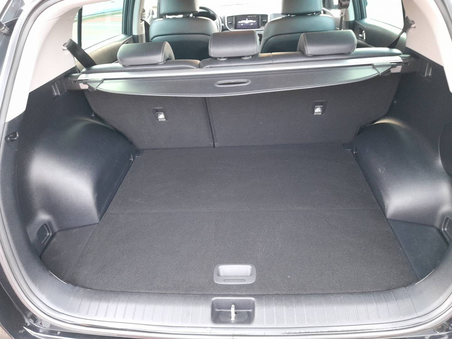 Vente en ligne Kia Sportage  1.6 CRDi 136ch MHEV ISG DCT7 4x2 au prix de 21 990 €