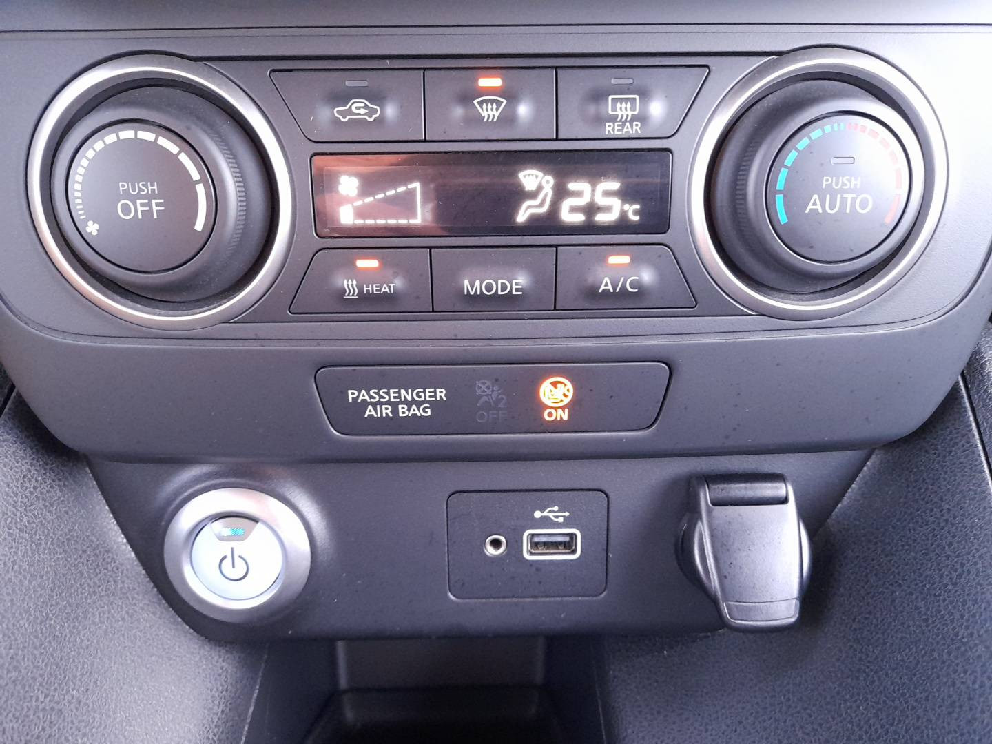 Vente en ligne Nissan Leaf 2 Leaf Electrique 40kWh au prix de 16 490 €