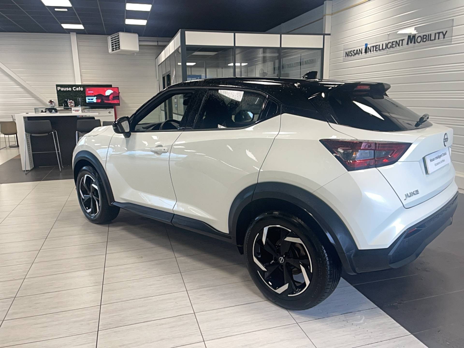 Vente en ligne Nissan Juke Juke DIG-T 114 au prix de 20 990 €