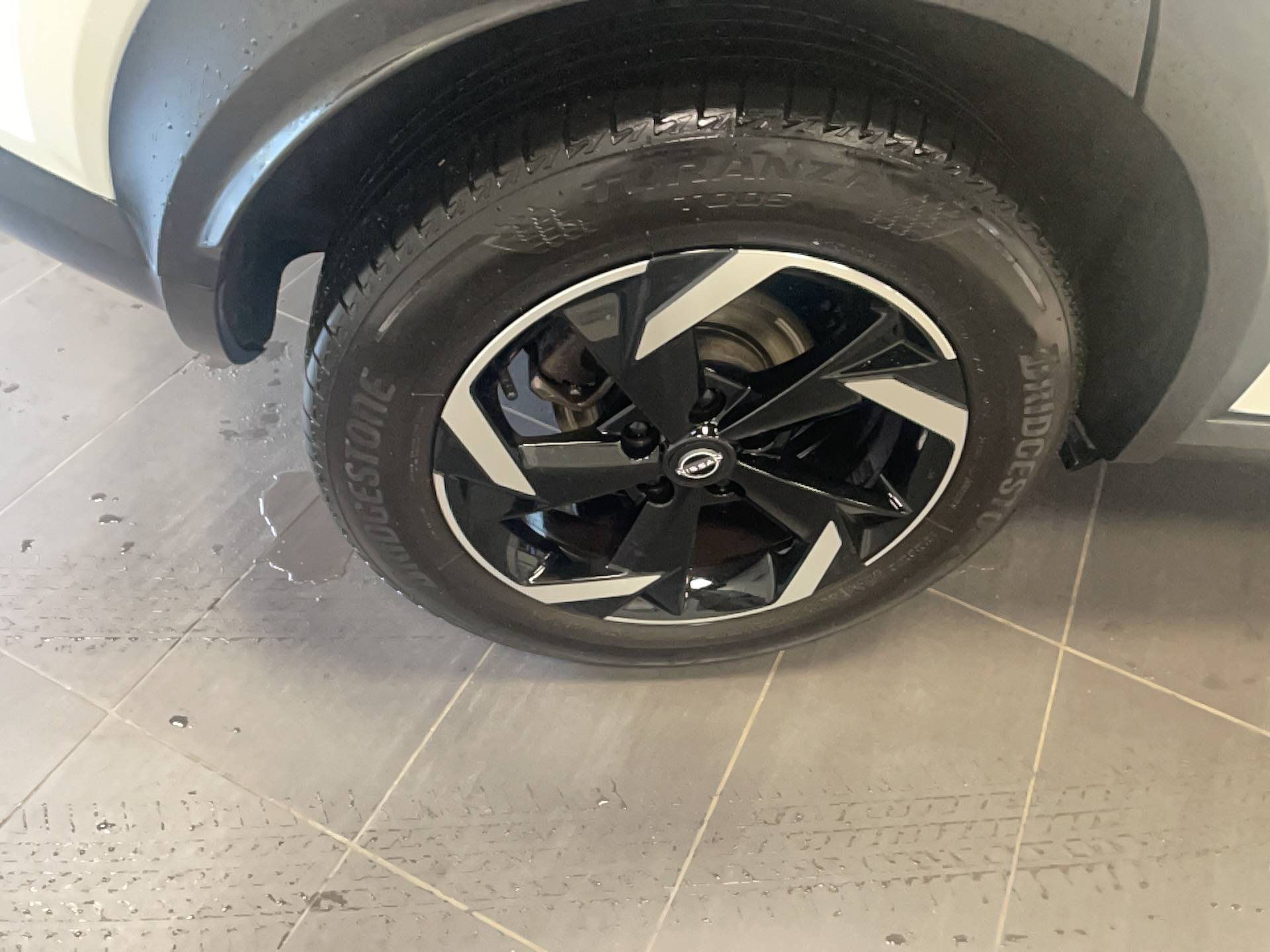 Vente en ligne Nissan Juke Juke DIG-T 114 au prix de 20 990 €