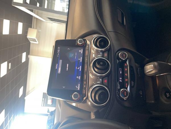 Vente en ligne Nissan Juke Juke HYBRID 143 au prix de 22 990 €