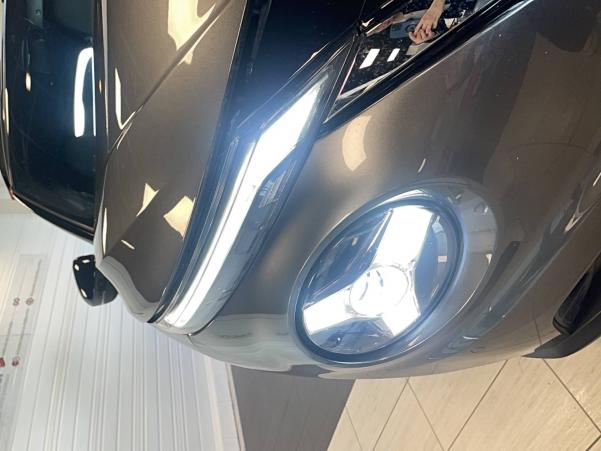 Vente en ligne Nissan Juke Juke HYBRID 143 au prix de 22 990 €