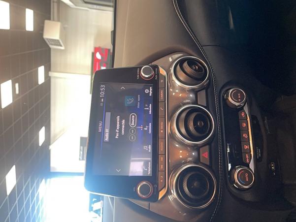 Vente en ligne Nissan Juke Juke DIG-T 114 au prix de 21 990 €