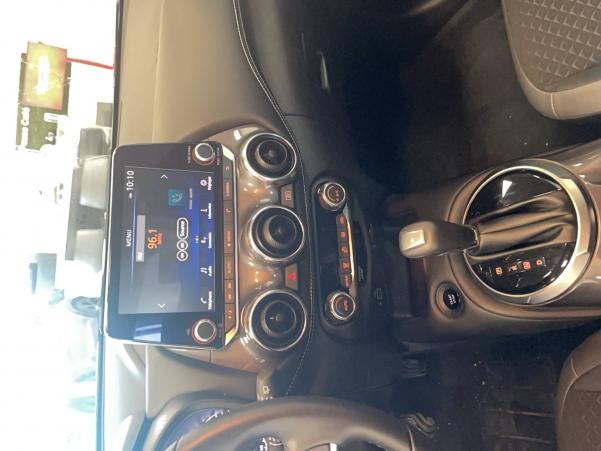 Vente en ligne Nissan Juke Juke HYBRID 143 au prix de 22 990 €