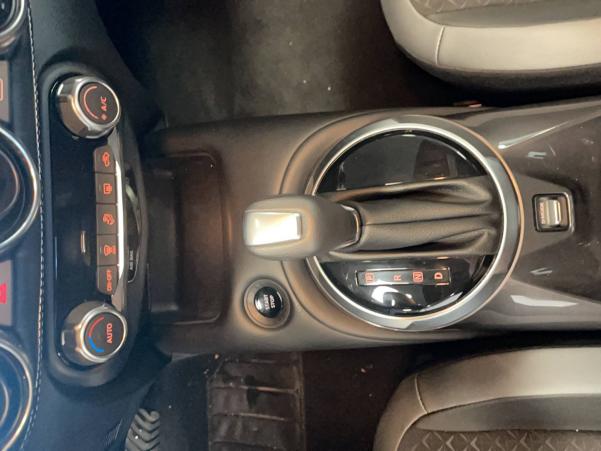 Vente en ligne Nissan Juke Juke HYBRID 143 au prix de 22 990 €