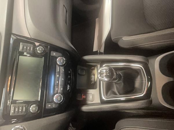 Vente en ligne Nissan Qashqai 2  1.3 DIG-T 160 au prix de 17 690 €