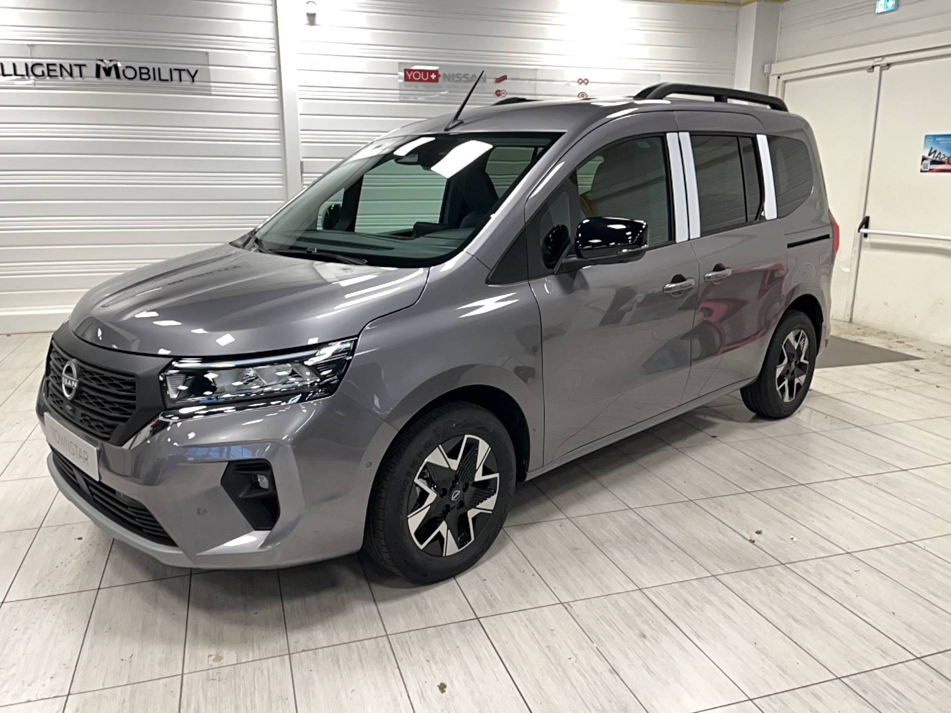 Nissan Townstar Combi  L1 TCE 130 BVM GSR2b occasion de 2025 en vente à Quimper