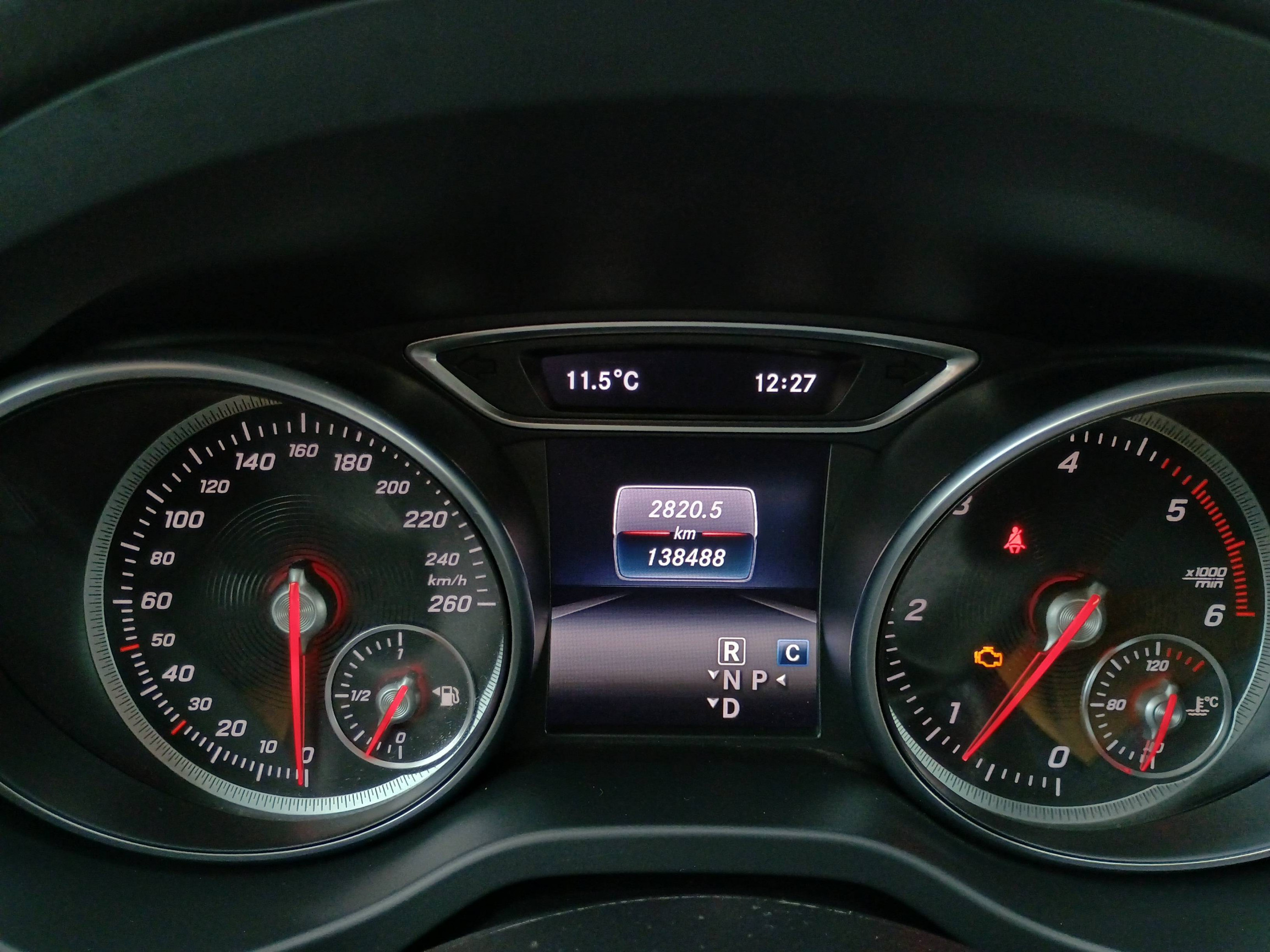 Vente en ligne Mercedes GLA GLA 200 D-G DCT au prix de 16 990 €