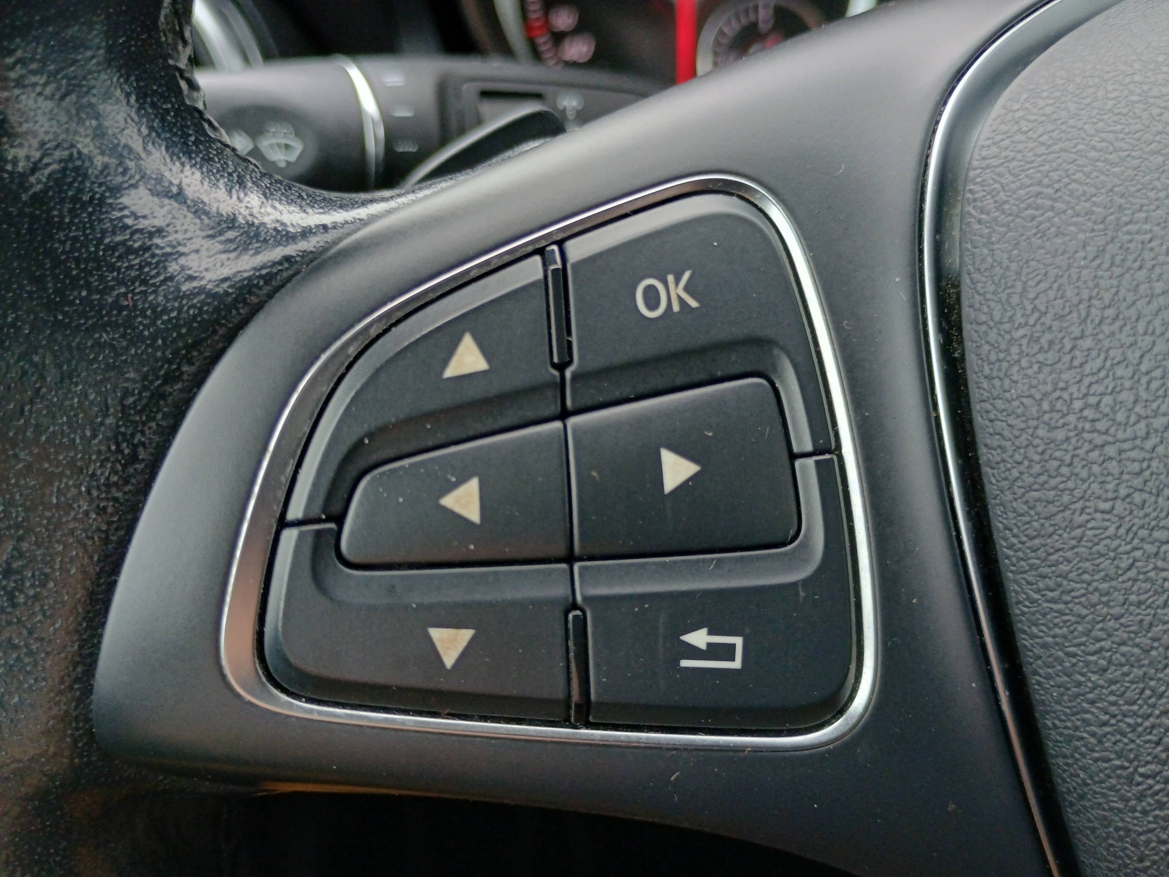 Vente en ligne Mercedes GLA GLA 200 D-G DCT au prix de 16 990 €