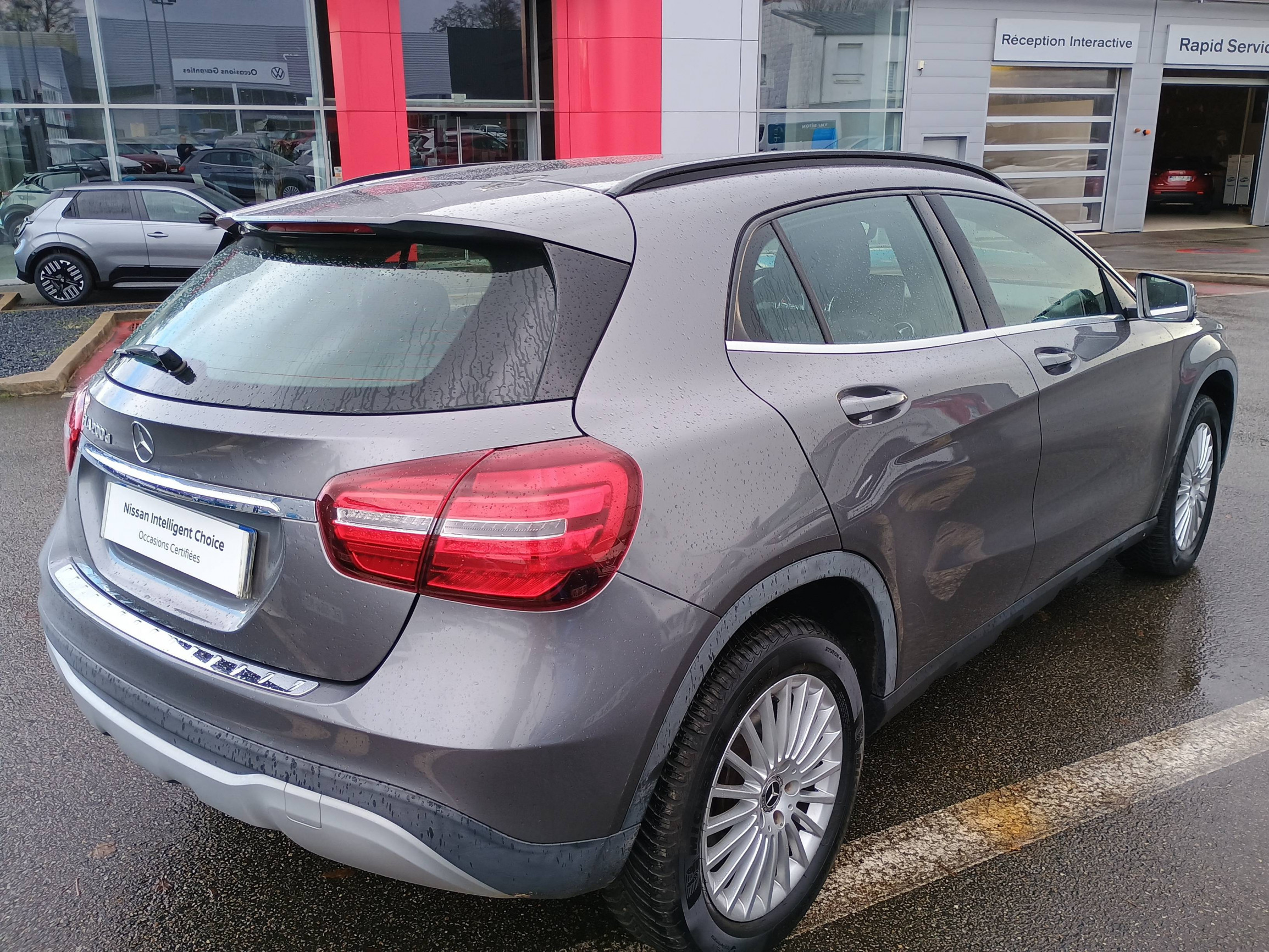 Vente en ligne Mercedes GLA GLA 200 D-G DCT au prix de 16 990 €