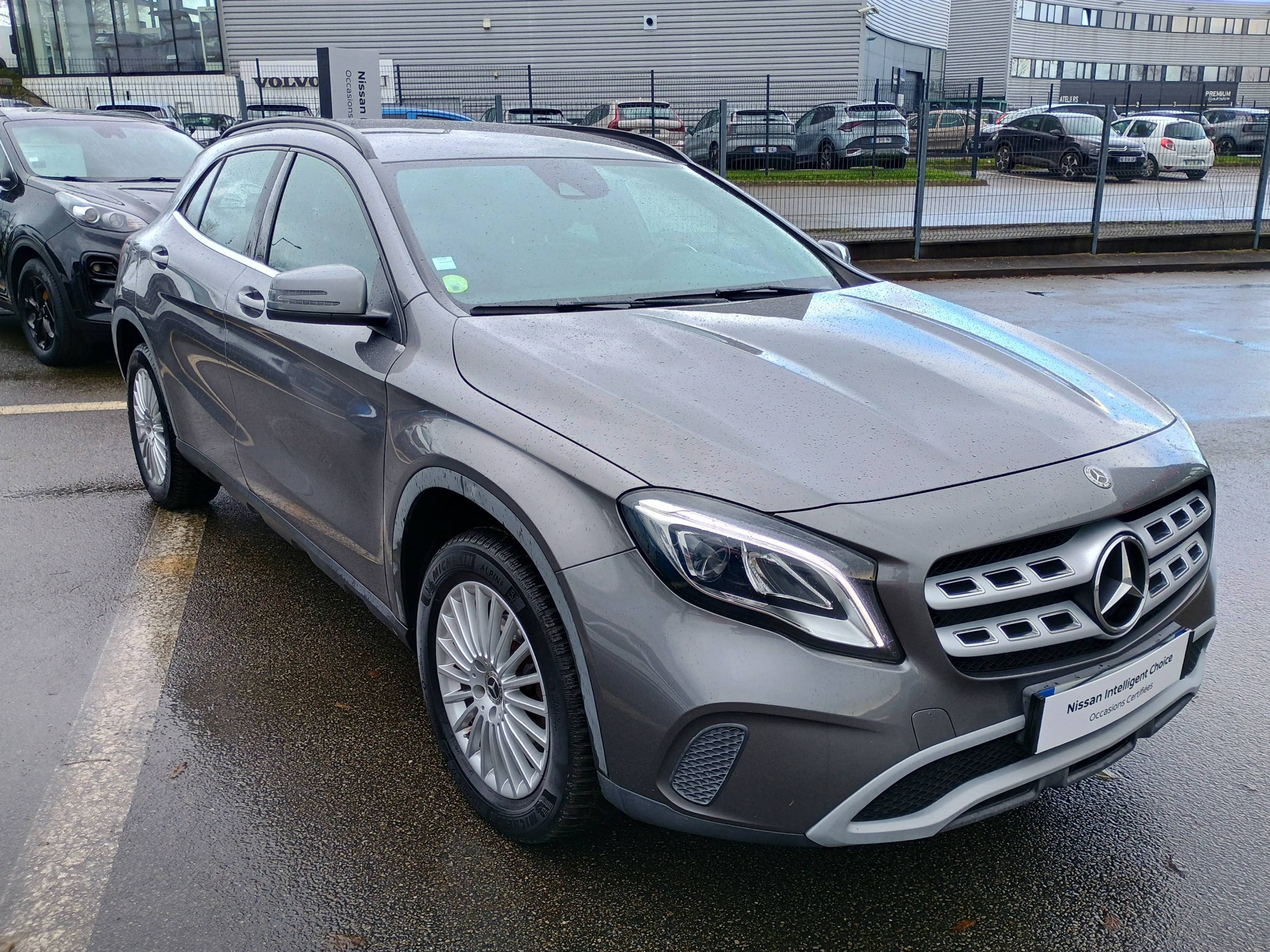 Vente en ligne Mercedes GLA GLA 200 D-G DCT au prix de 16 990 €