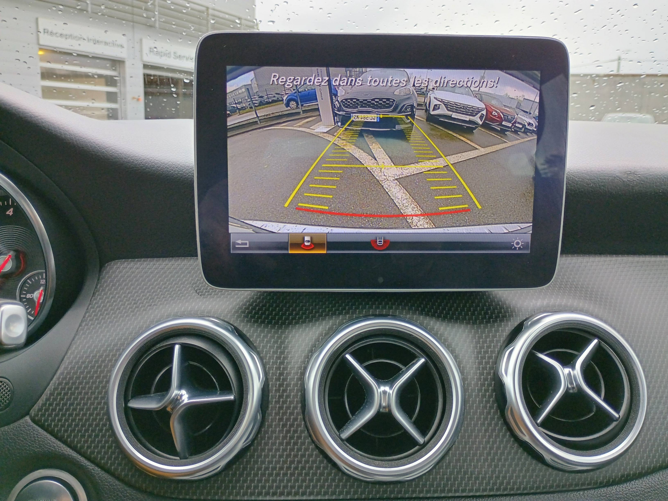 Vente en ligne Mercedes GLA GLA 200 D-G DCT au prix de 16 990 €