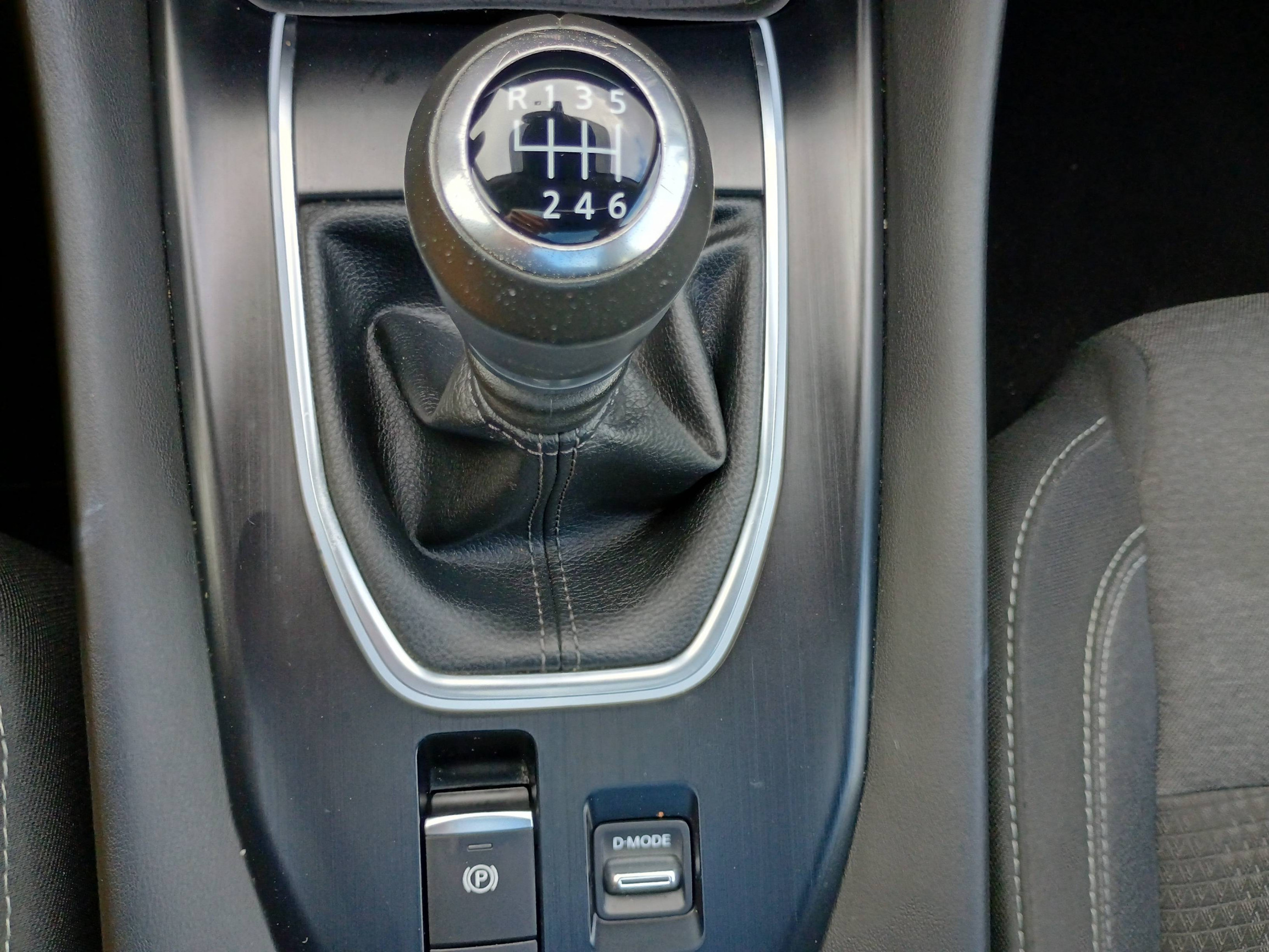 Vente en ligne Nissan Qashqai  Mild Hybrid 140 ch au prix de 19 990 €