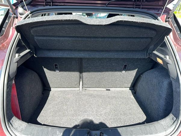 Vente en ligne Nissan Micra Micra IG-T 100 Xtronic au prix de 15 990 €