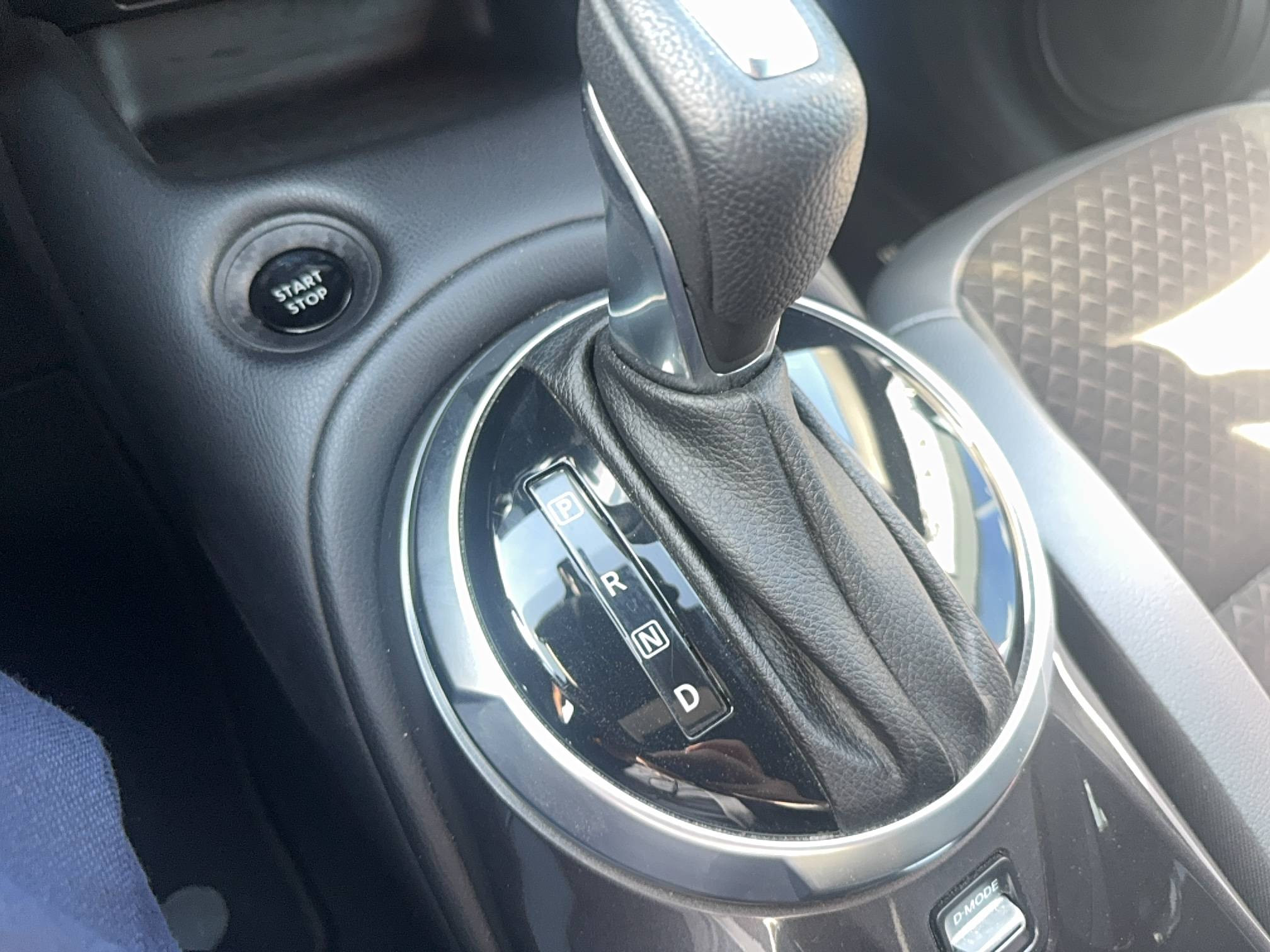 Vente en ligne Nissan Juke  HYBRID 143 au prix de 24 990 €