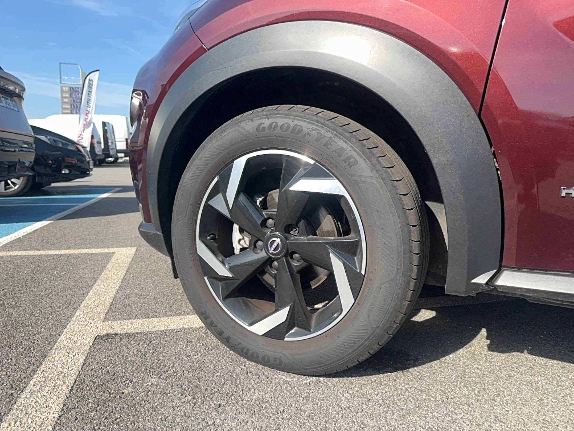 Vente en ligne Nissan Juke  HYBRID 143 au prix de 24 990 €