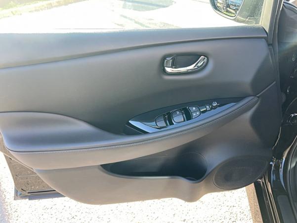 Vente en ligne Nissan Leaf Leaf Electrique 40kWh au prix de 16 990 €