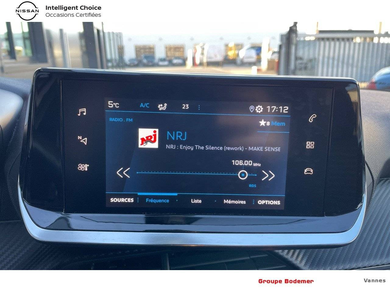 Vente en ligne Peugeot 2008  PureTech 100 S&S BVM6 au prix de 14 990 €