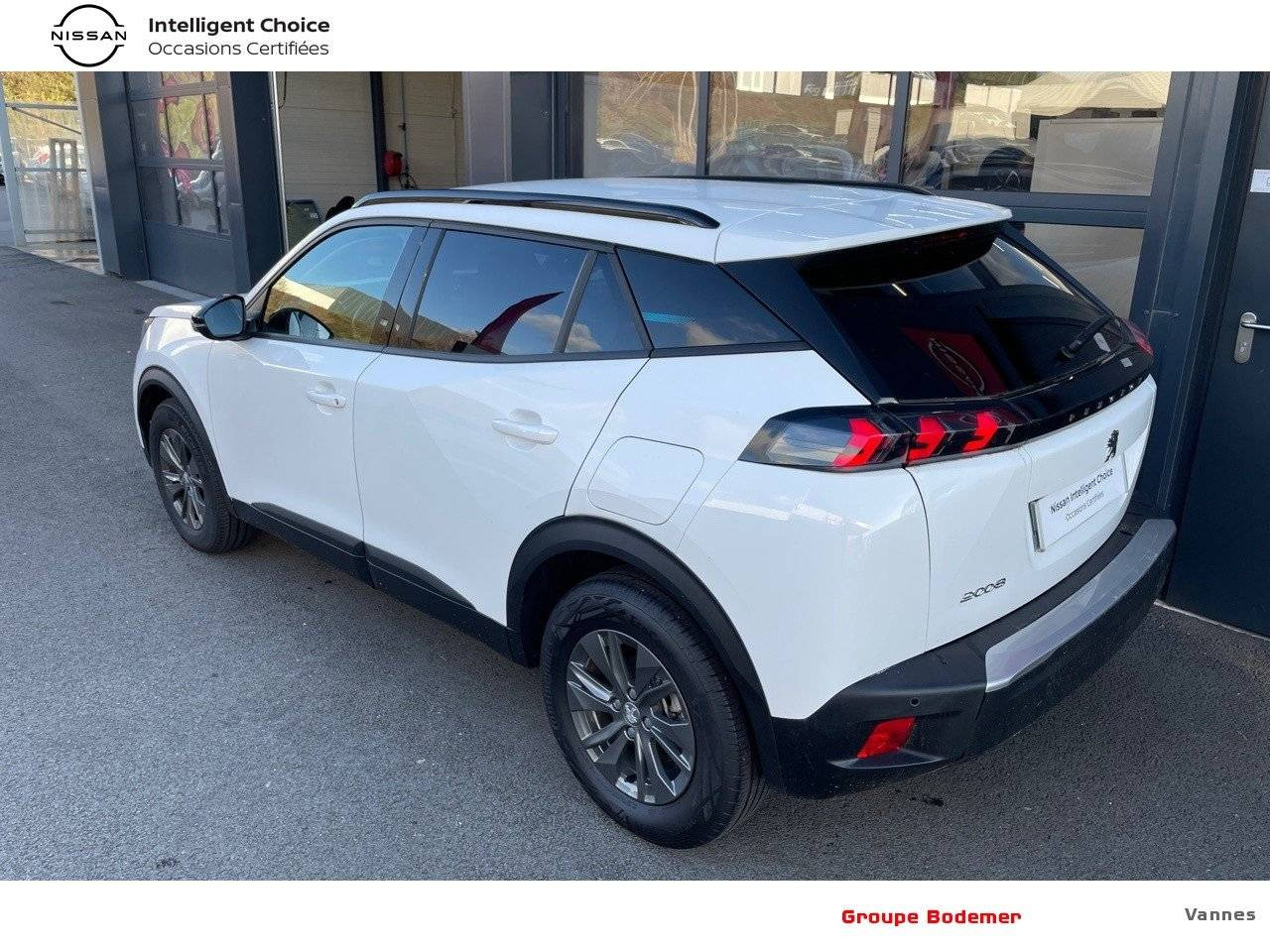 Vente en ligne Peugeot 2008  PureTech 100 S&S BVM6 au prix de 14 990 €