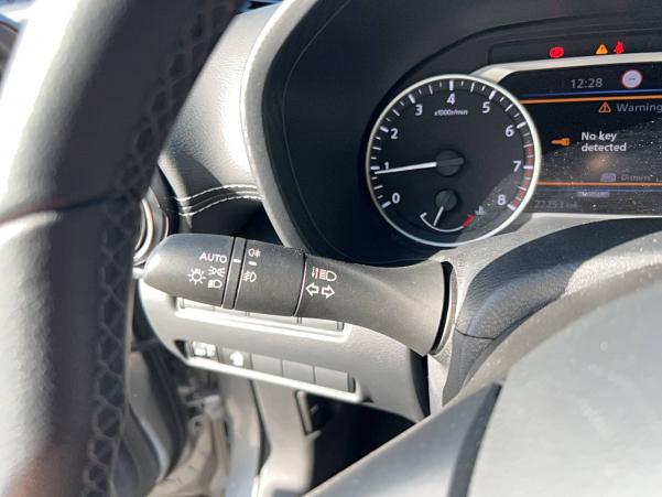 Vente en ligne Nissan Juke Juke DIG-T 114 au prix de 21 990 €