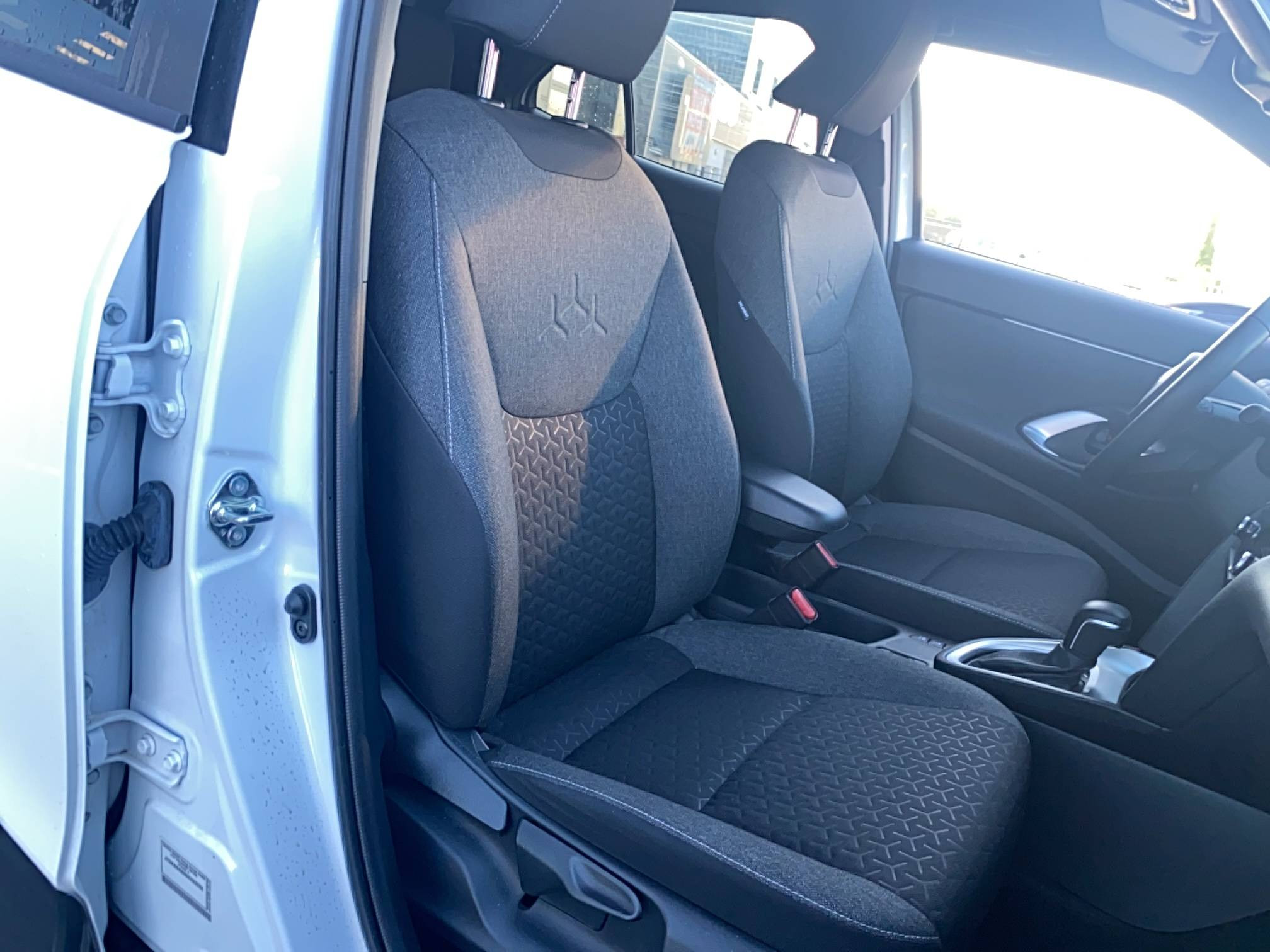 Vente en ligne Toyota Yaris Cross  116h 2WD au prix de 23 490 €