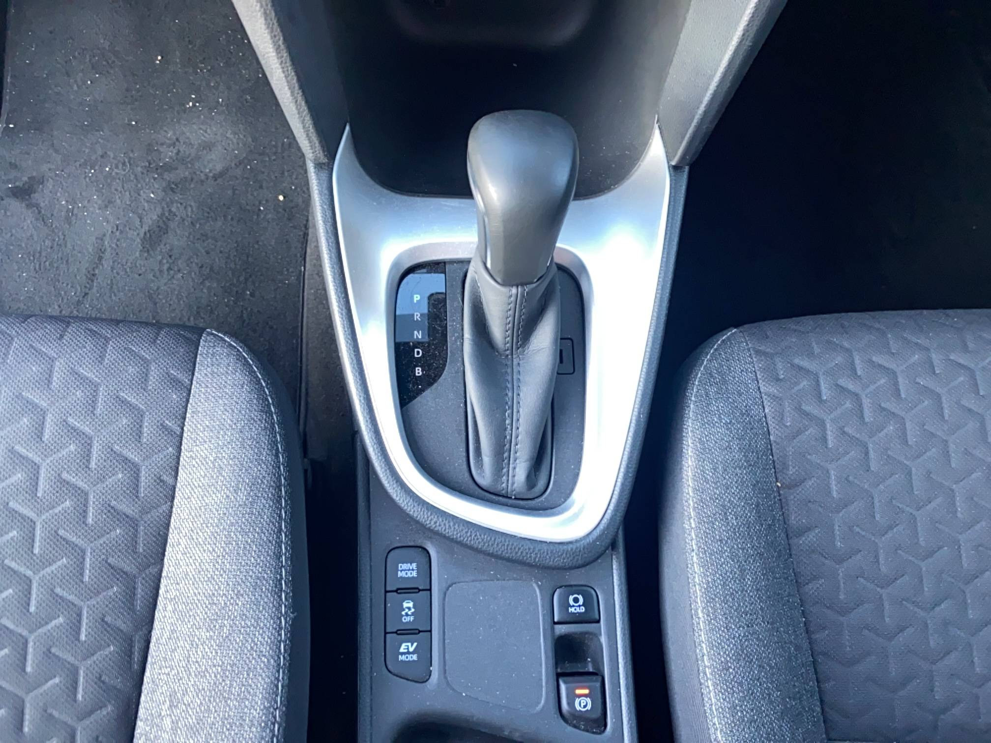 Vente en ligne Toyota Yaris Cross  116h 2WD au prix de 23 490 €