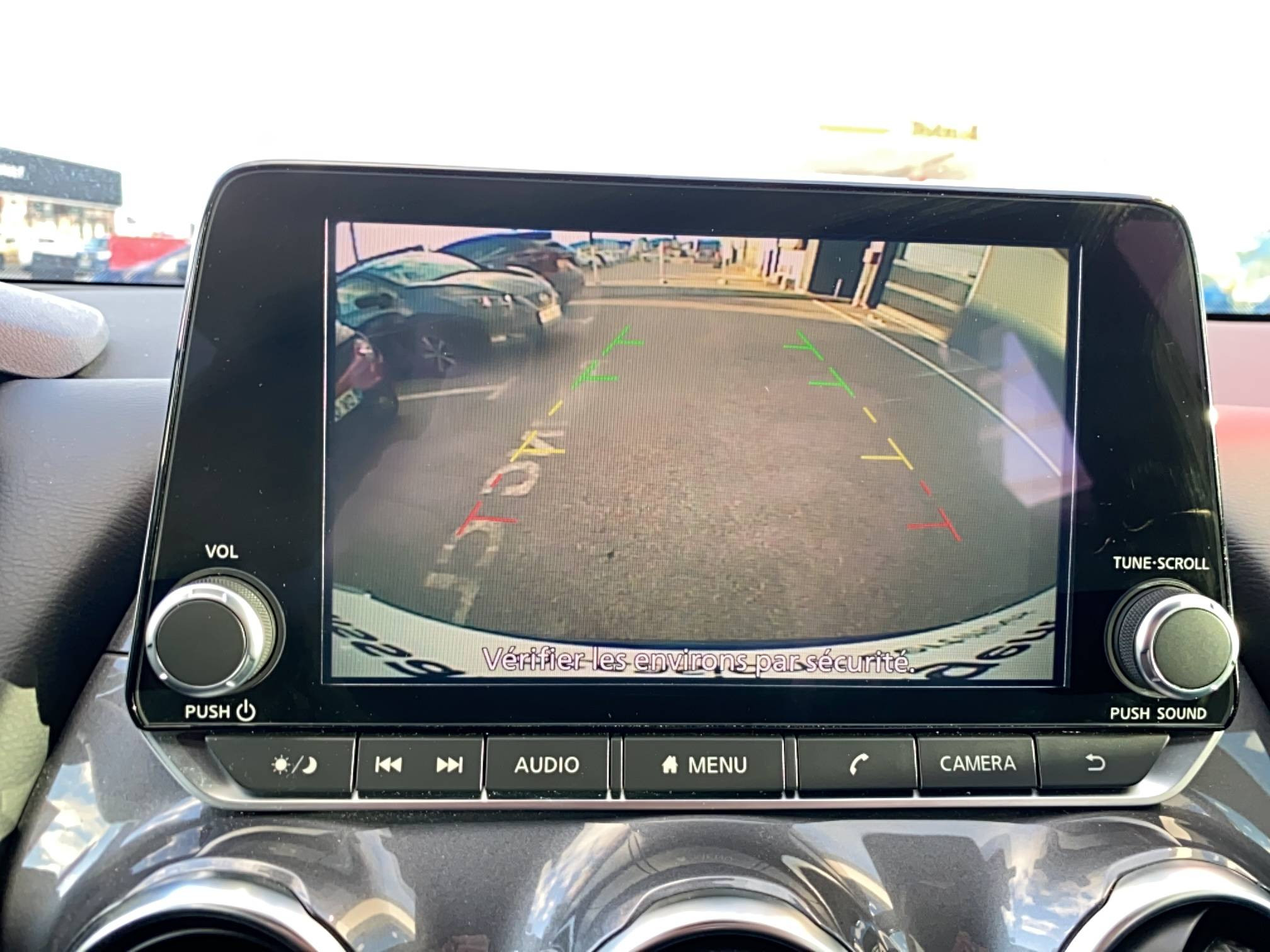 Vente en ligne Nissan Juke Juke DIG-T 114 au prix de 19 490 €