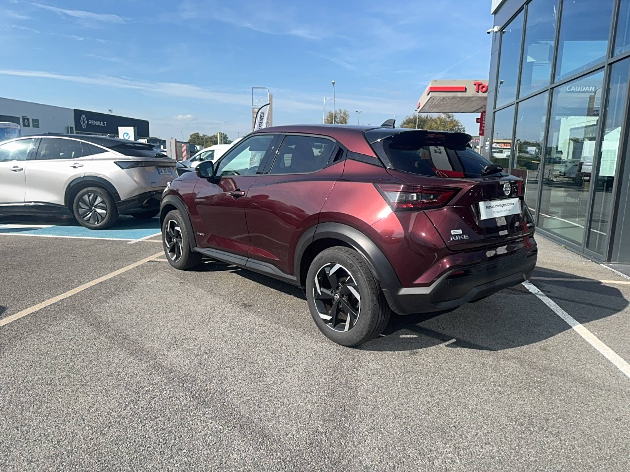 Vente en ligne Nissan Juke  HYBRID 143 au prix de 24 990 €