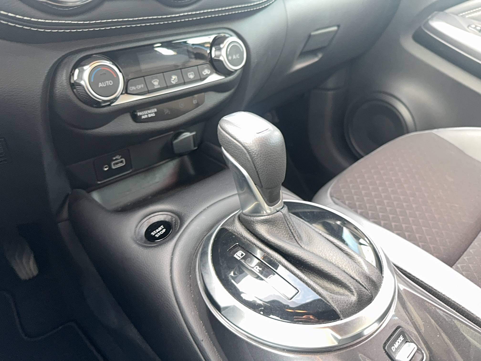 Vente en ligne Nissan Juke  HYBRID 143 au prix de 24 990 €