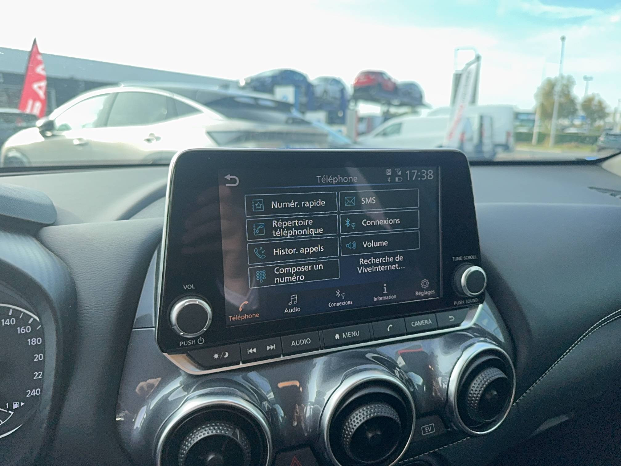 Vente en ligne Nissan Juke  HYBRID 143 au prix de 24 990 €