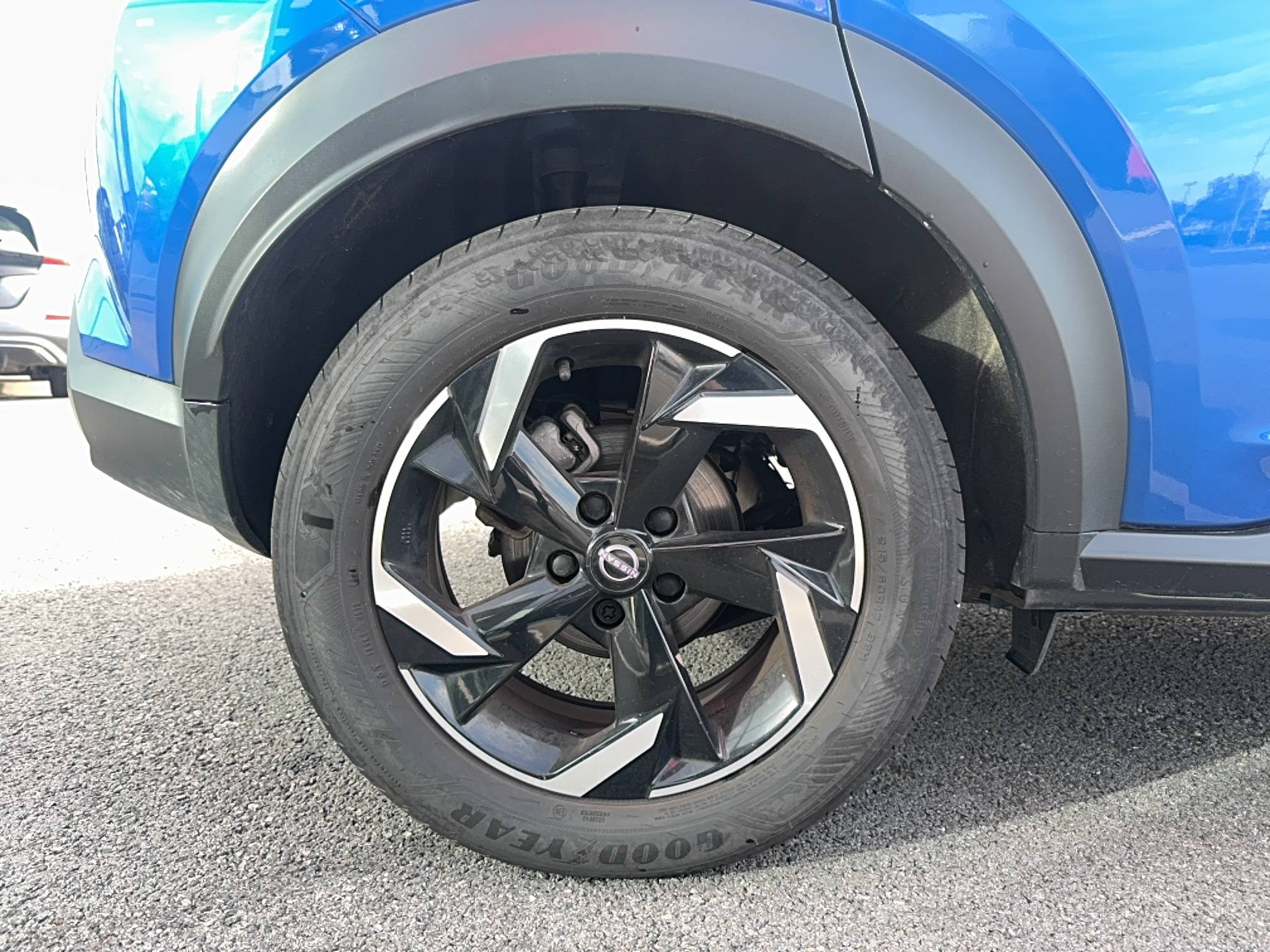 Vente en ligne Nissan Juke  HYBRID 143 au prix de 24 990 €