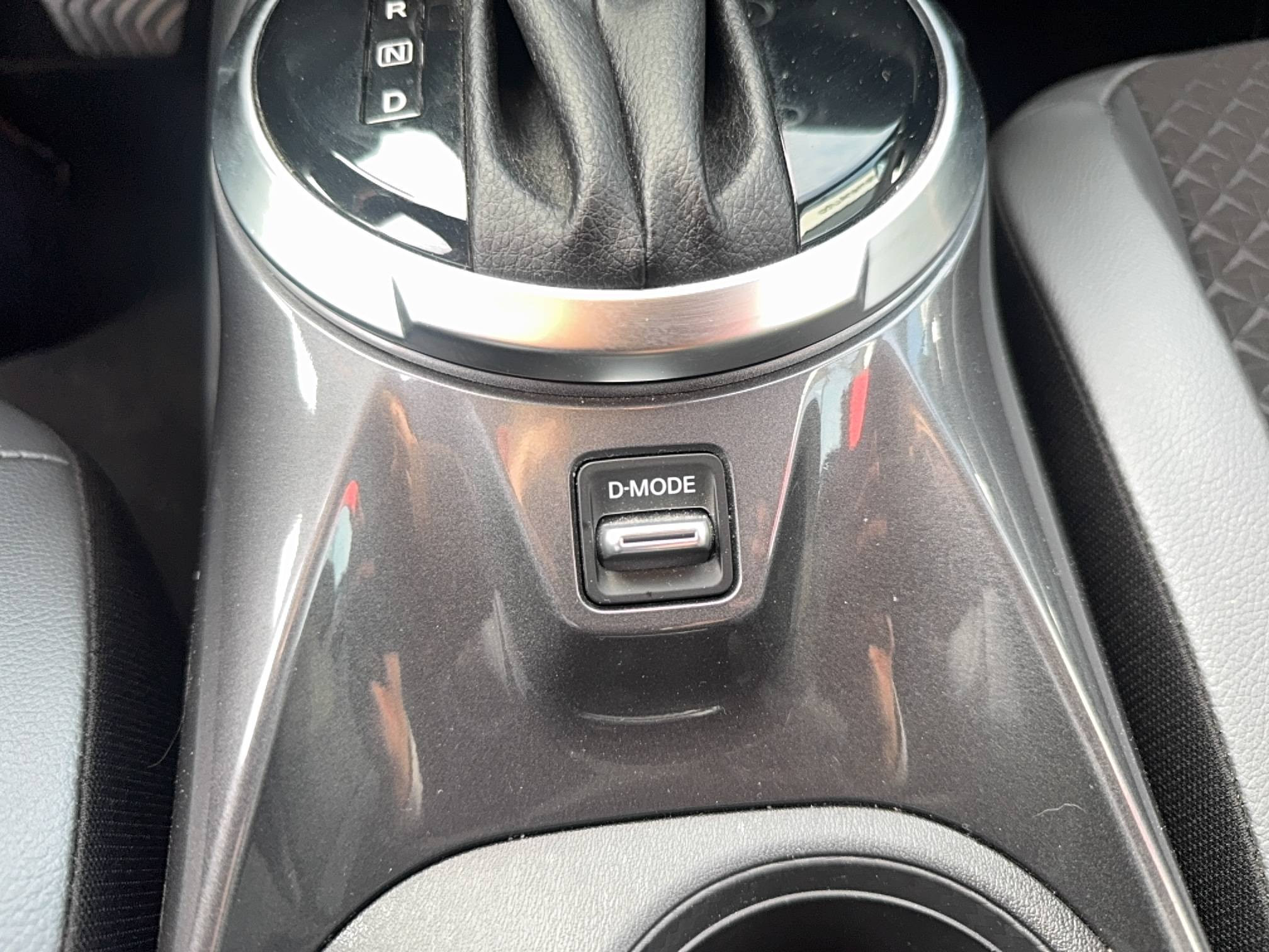 Vente en ligne Nissan Juke  HYBRID 143 au prix de 24 990 €