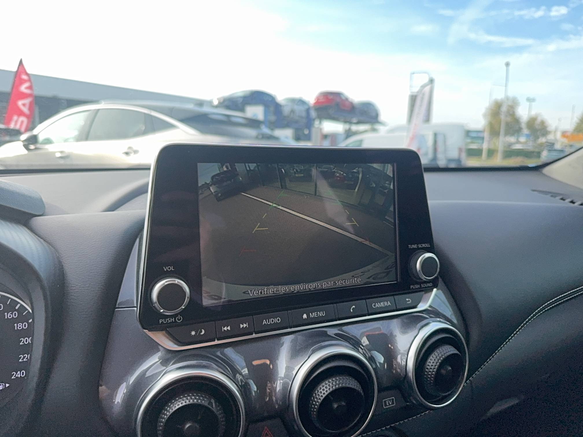 Vente en ligne Nissan Juke  HYBRID 143 au prix de 24 990 €