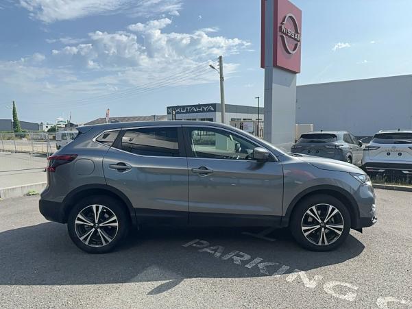 Vente en ligne Nissan Qashqai Qashqai 1.5 dCi 115 au prix de 17 990 €