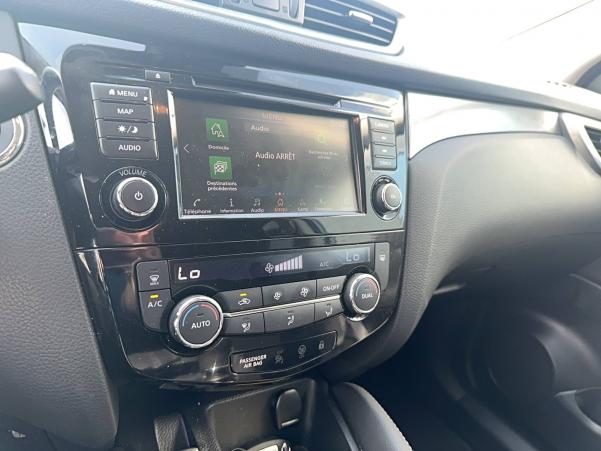 Vente en ligne Nissan Qashqai Qashqai 1.5 dCi 115 au prix de 17 990 €