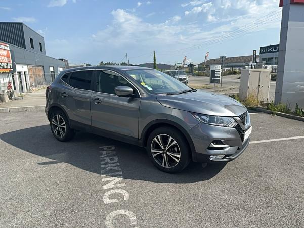 Vente en ligne Nissan Qashqai Qashqai 1.5 dCi 115 au prix de 17 990 €
