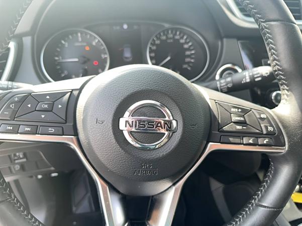 Vente en ligne Nissan Qashqai Qashqai 1.5 dCi 115 au prix de 17 990 €