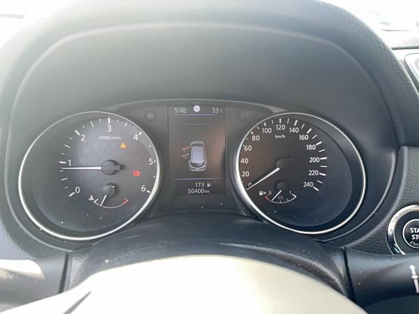 Vente en ligne Nissan Qashqai Qashqai 1.5 dCi 115 au prix de 17 990 €