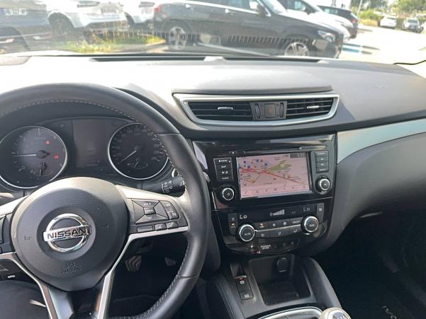 Vente en ligne Nissan Qashqai Qashqai 1.5 dCi 115 au prix de 17 990 €