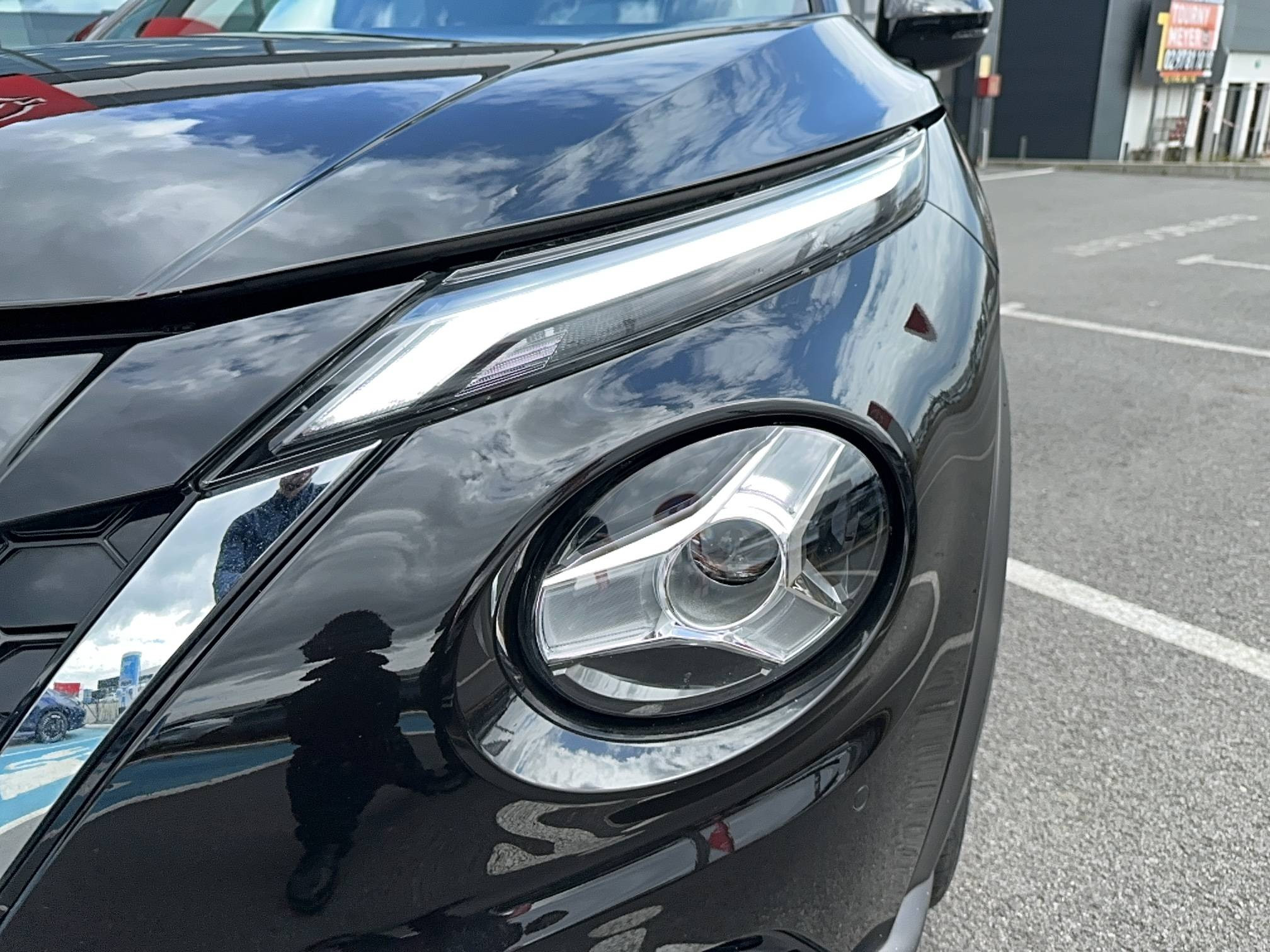 Vente en ligne Nissan Juke Juke HYBRID 143 au prix de 23 490 €