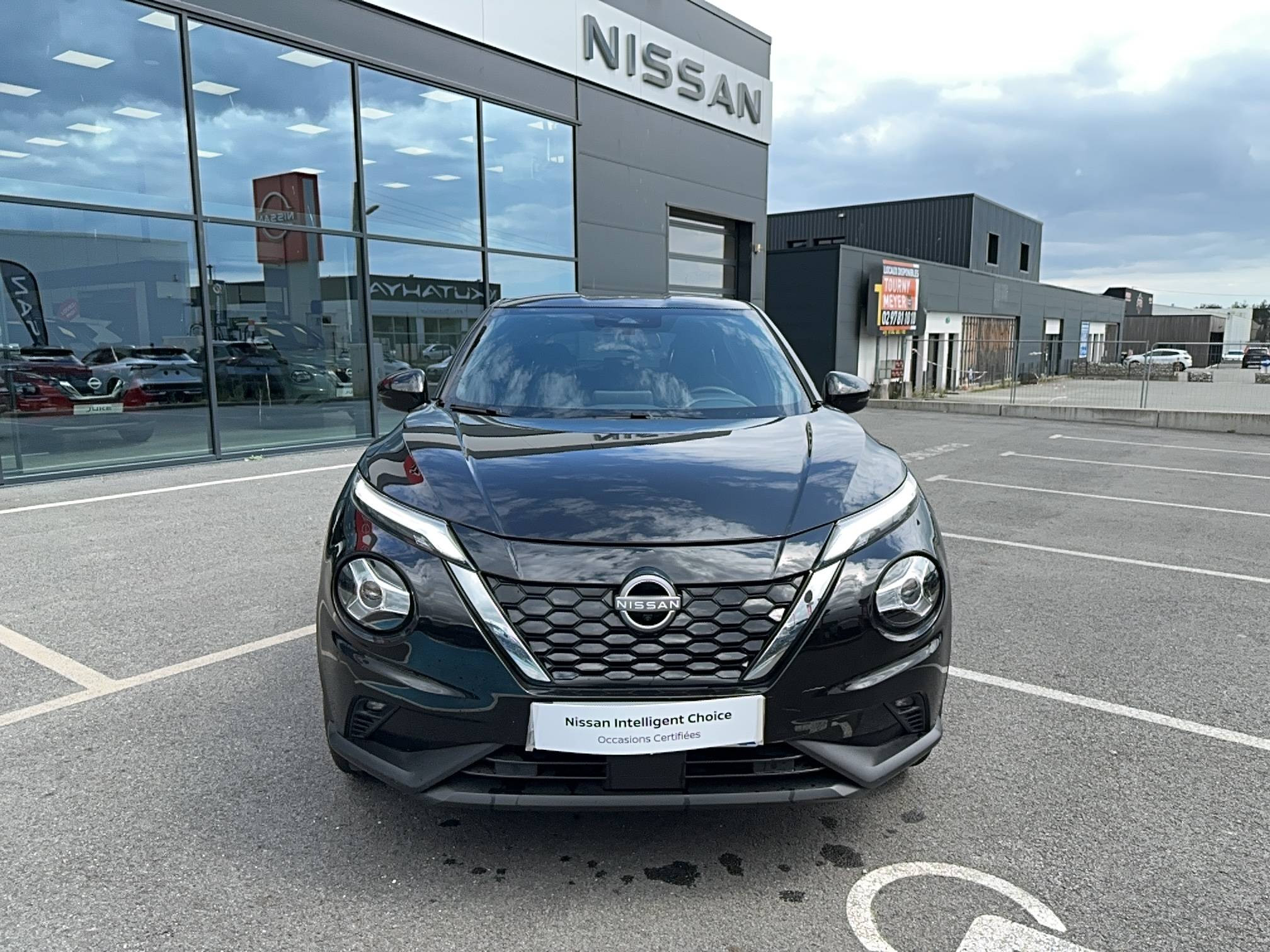 Vente en ligne Nissan Juke Juke HYBRID 143 au prix de 23 490 €