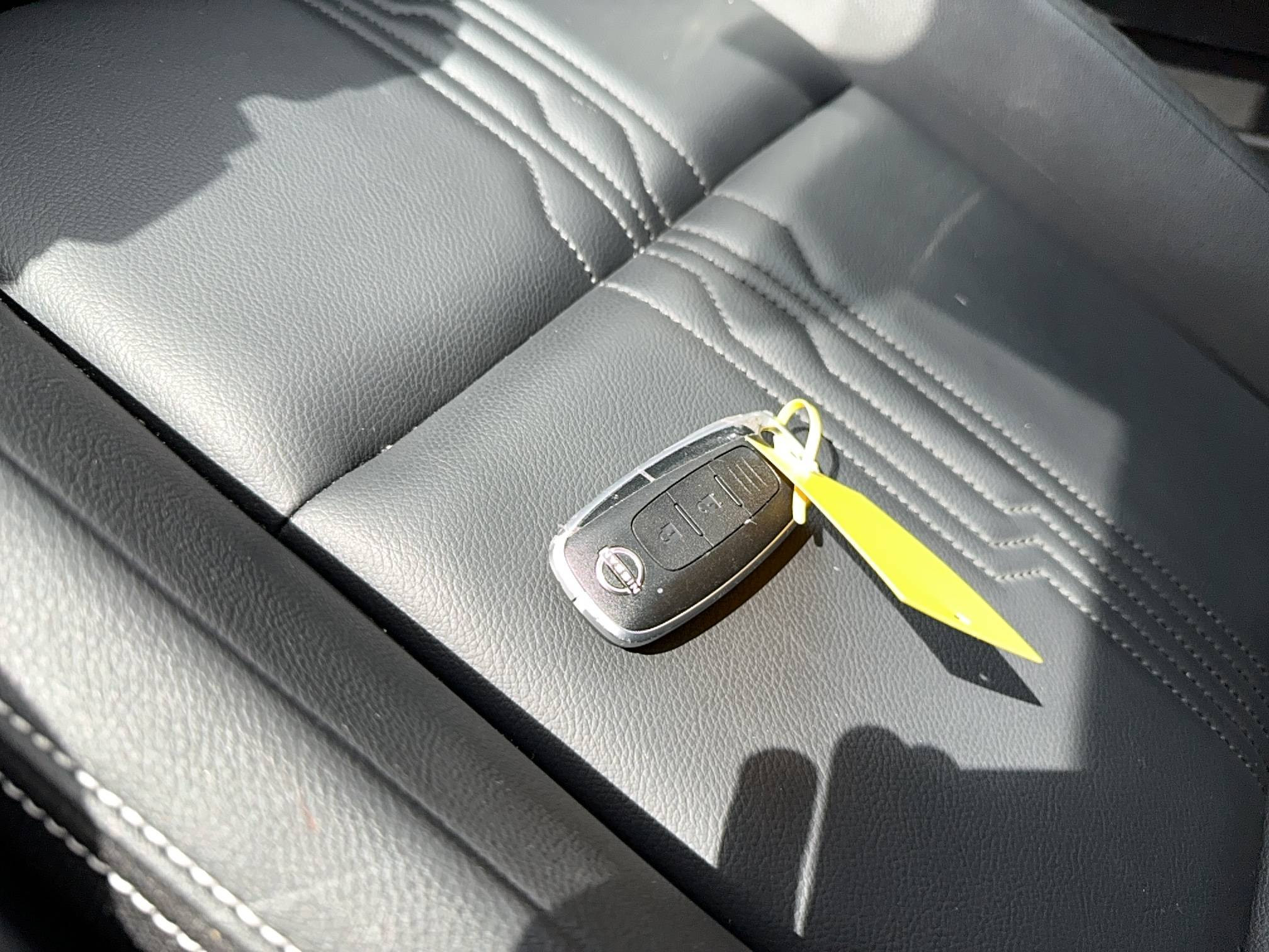 Vente en ligne Nissan Juke Juke HYBRID 143 au prix de 23 490 €